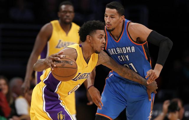 英媒：桑德兰向贡多齐报价2500万欧元，并密切关注小贝林（英媒：桑德兰出价2500万欧求购贡多齐，仍密切关注小贝林）