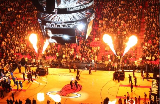 足球意甲争四形势混乱，7队争3名额（意甲前四混战：七队争三席）