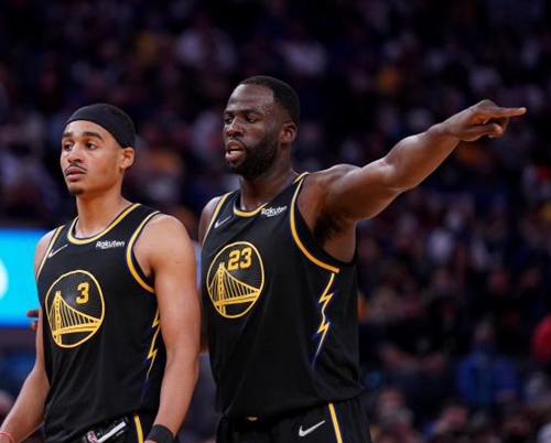 美记：热火拥有相当多资产可换字母哥，报价比许多球队都更好（美记：热火筹码雄厚，交易字母哥的报价优于多数球队）