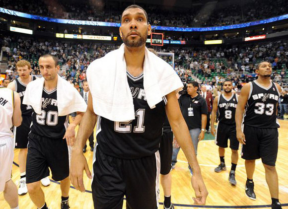 媒体人：中国女足有必要请洋帅吗，面上是孙雯管，实际是谁？（媒体人：女足是否该引进外籍主帅？表面由孙雯主抓，背后实际拍板者是谁？）