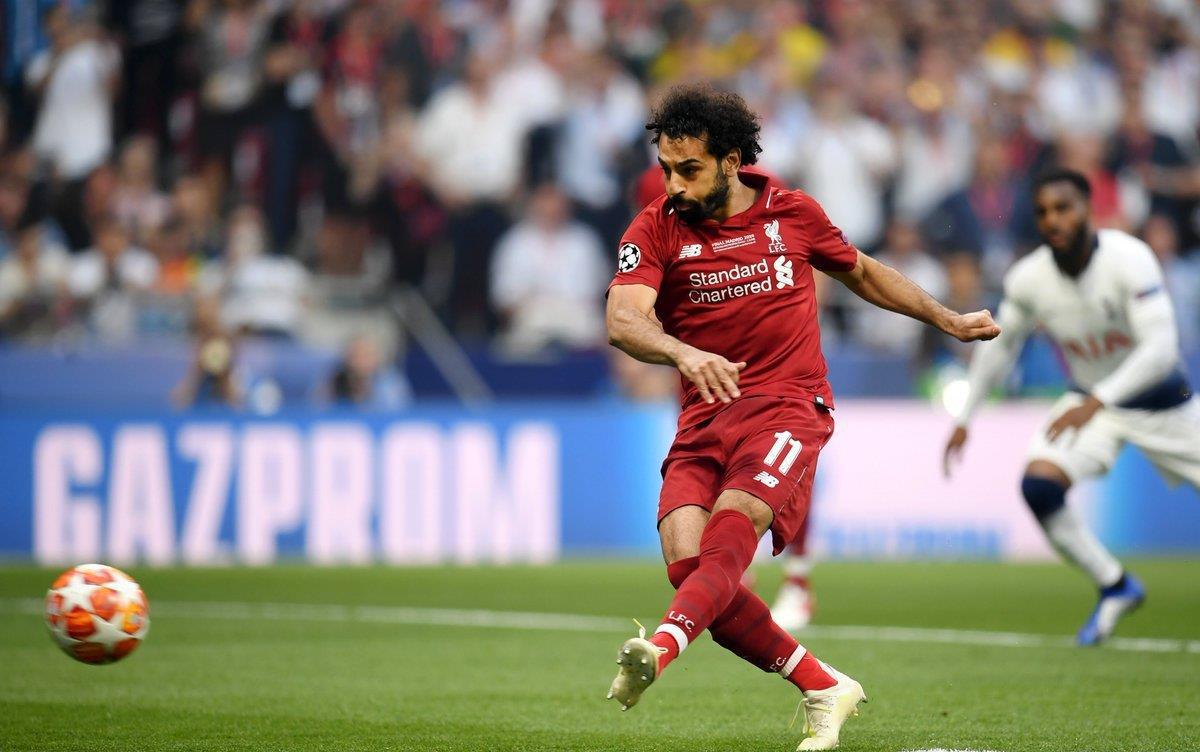 埃迪-豪：球队中场从六人减至四人，必须赶紧引援