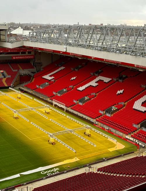 戴维对乌迪内斯的进球被吹越位，但VAR划线似乎存在问题（戴维对阵乌迪内斯进球被判越位，VAR划线判定存疑）