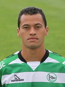 邮报：明年世界杯上下半场中段设强制补水时间，每次三分钟（邮报称：明年世界杯每半场中段将设3分钟强制补水暂停）